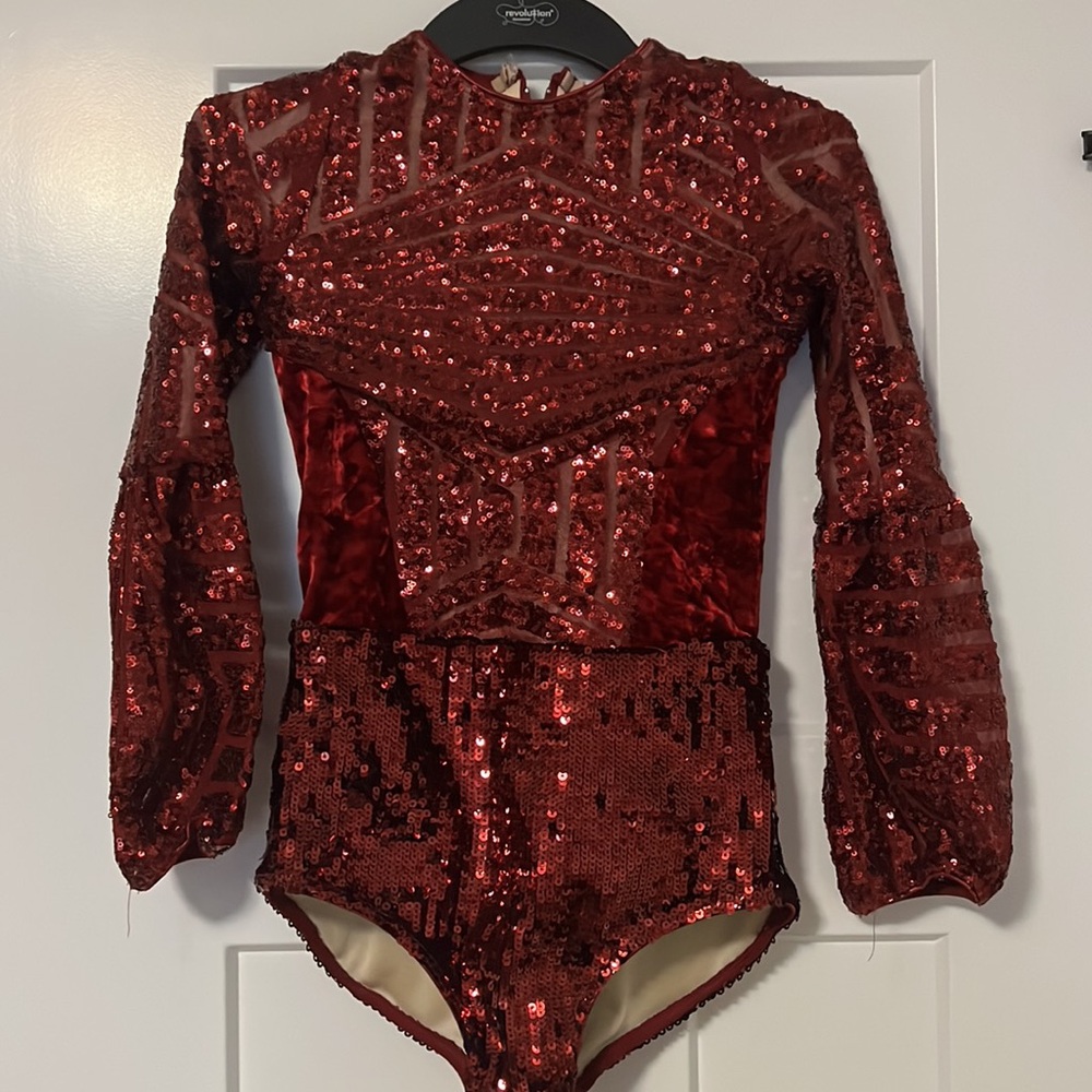Girls Dance Costume Size LC - RED - sequin leotard Tenth  House, Style TH18109